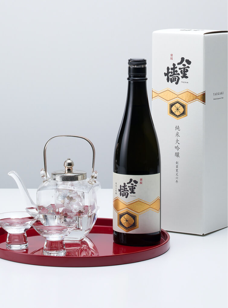 八重垣 褒紋 純米大吟醸